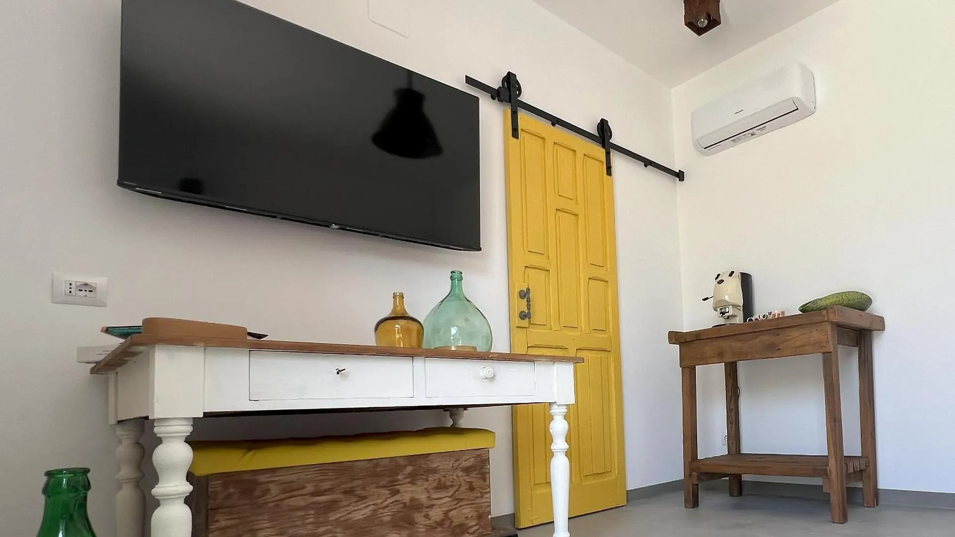 Вилла Rui2 Exclusive Accomodation Терразини Италия